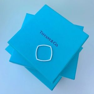 Tiffany & Co. - Frank Gehry Torque Square ring